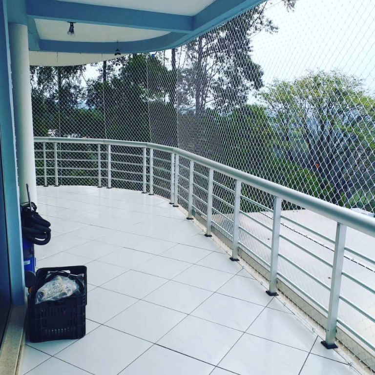 Shultz Redes 3 768x769